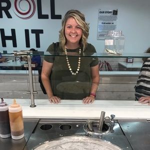 Meet your Posher, Samantha